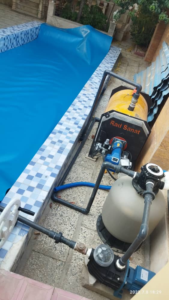 آب بندی استخر